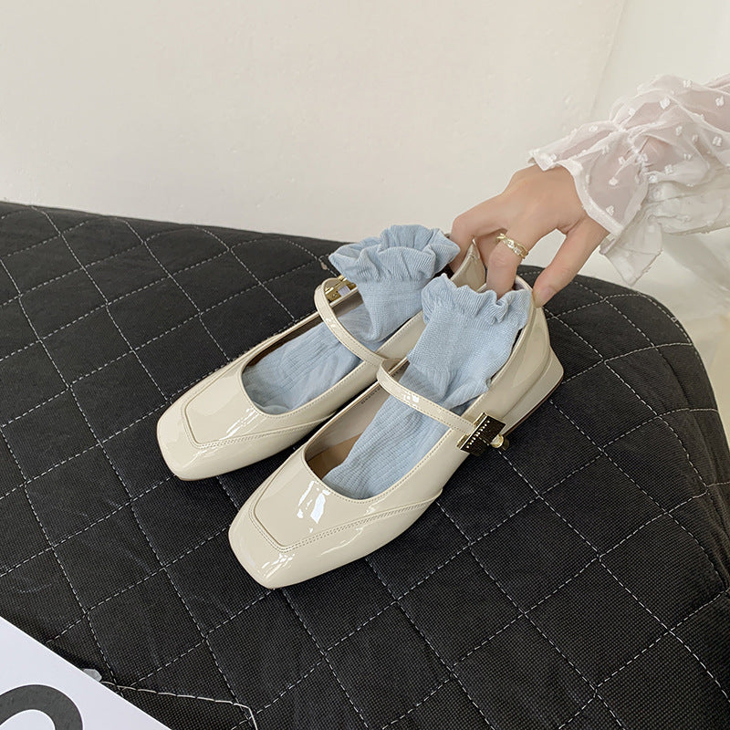 Damen Ballerinas mit glänzender Oberfläche und dekorativem Riemen R&B