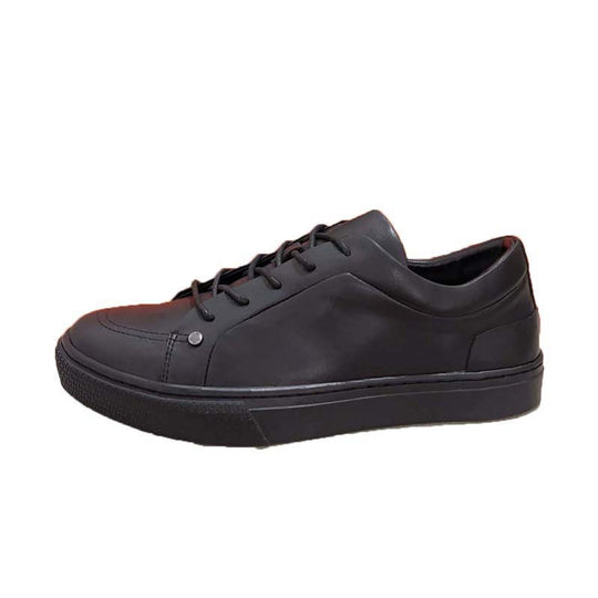 Damen Sneakers im minimalistischen Design mit hochwertigen Lederakzenten von R&B