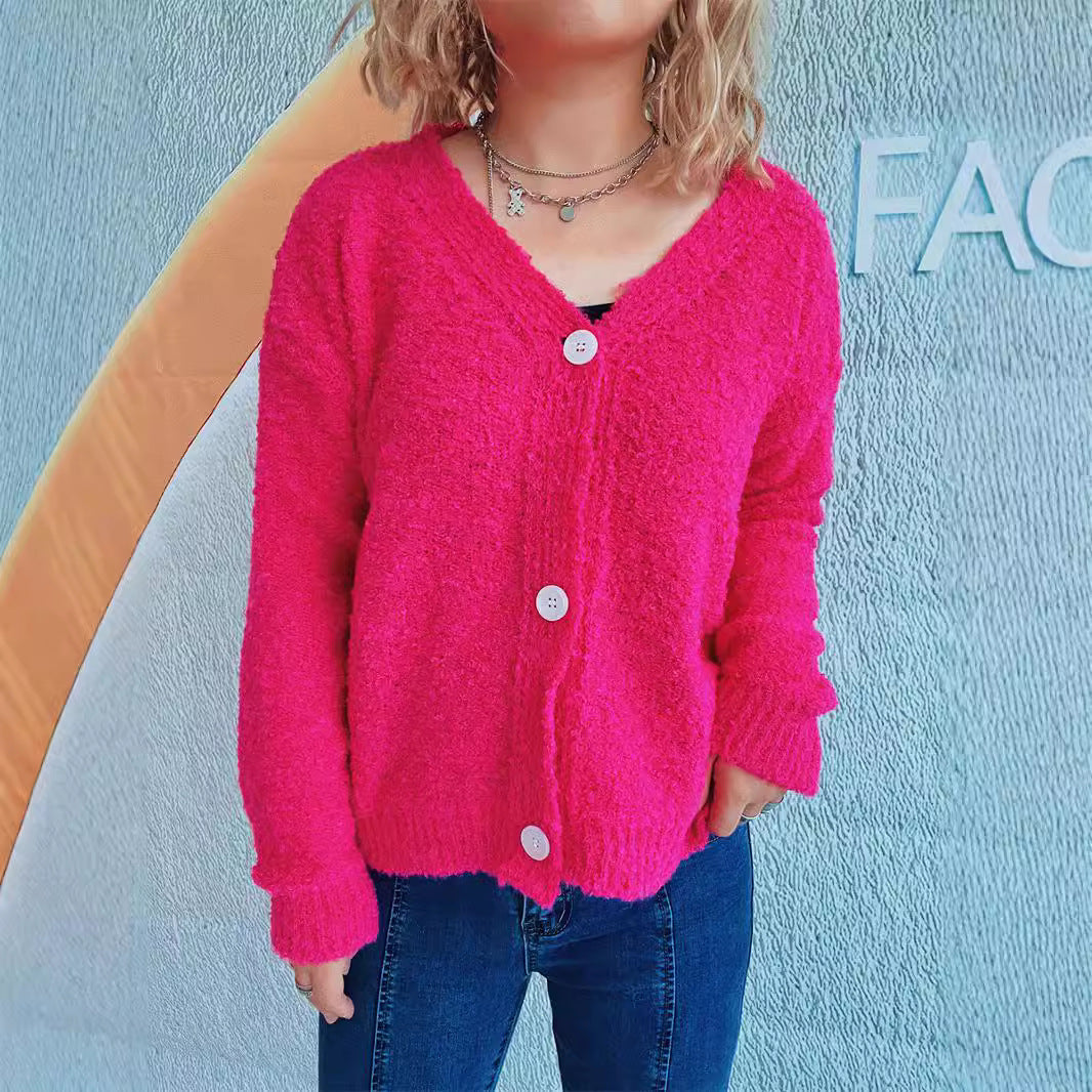 Damen kuschelige Strickjacke mit Knopfdetails und lässigem Schnitt R&B