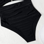 Damen Eleganter Einteiler Badeanzug mit Cut-Out-Details