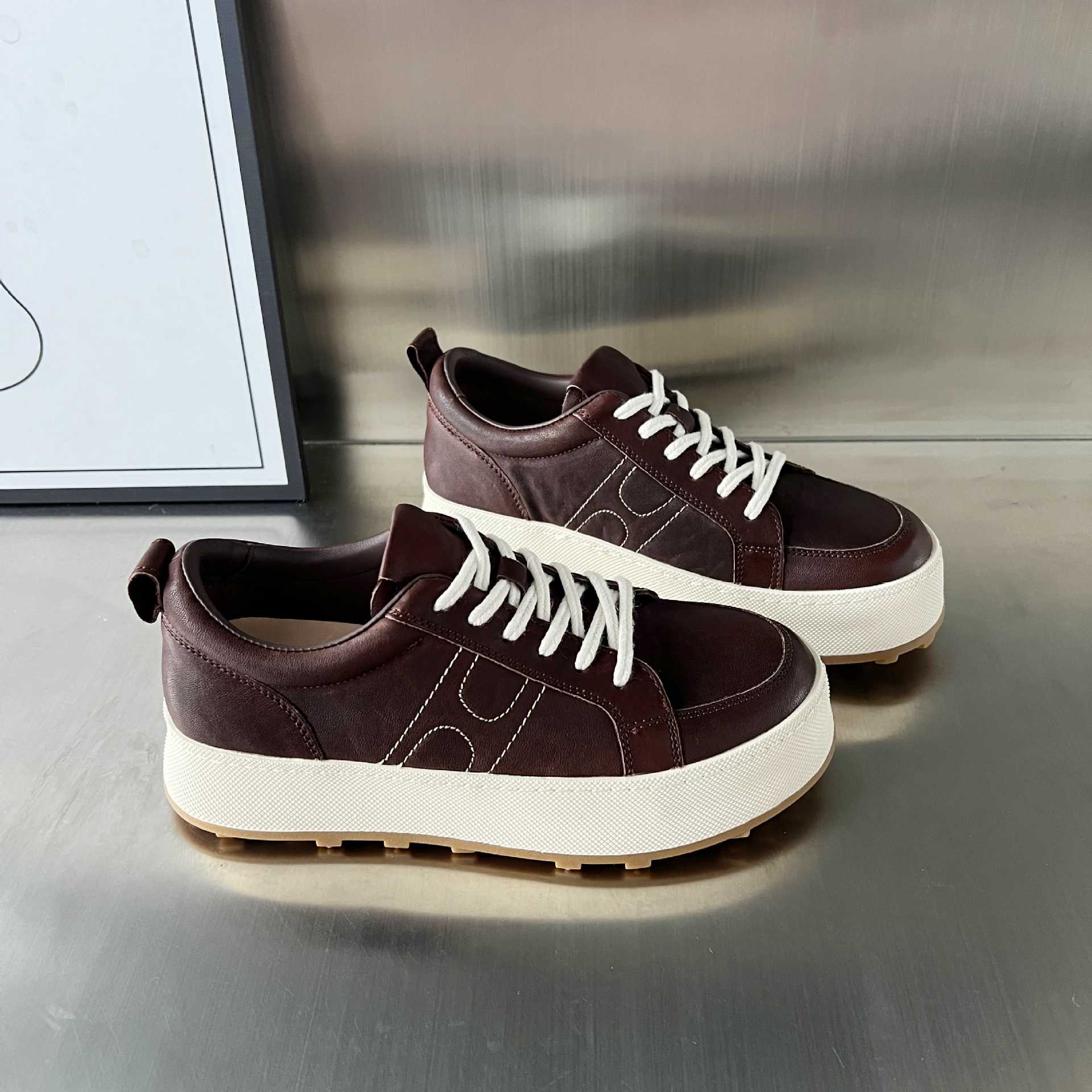 Damen Sportliche Lace-Up Sneakers mit komfortabler Plateau-Sohle R&B