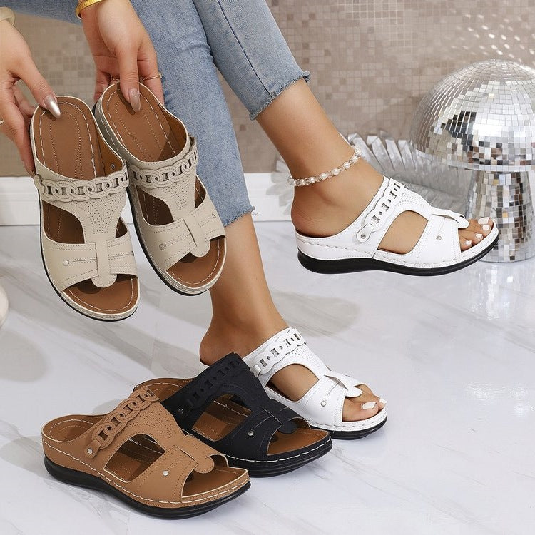 Damen Komfortable Fußbett-Sandalen mit modischem Schnitt R&B