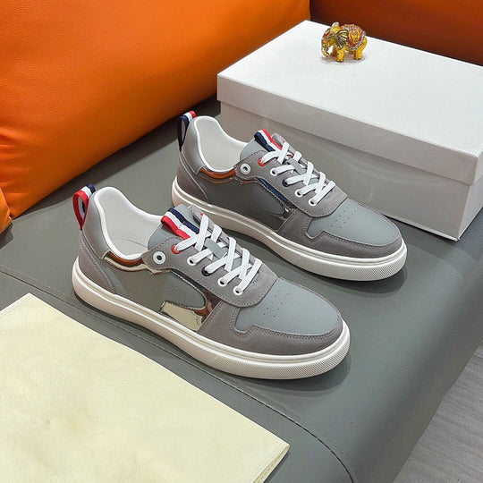 Damen Sneakers mit metallic Akzenten und bequemer Dämpfung R&B