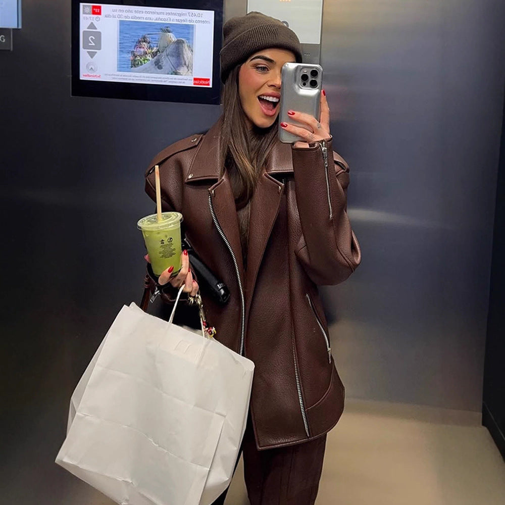 Damen Kunstleder Bikerjacke mit erhöhtem Kragen und elegantem Schnitt R&B