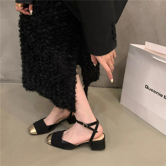 Damen nan elegante Sandalette mit niedrigem Blockabsatz, metallischer Kappenspitze und verstellbarem Knöchelriemen R&B