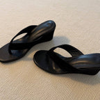 Damen Wedgesandalen mit komfortablem Fußbett und modischem Design R&B