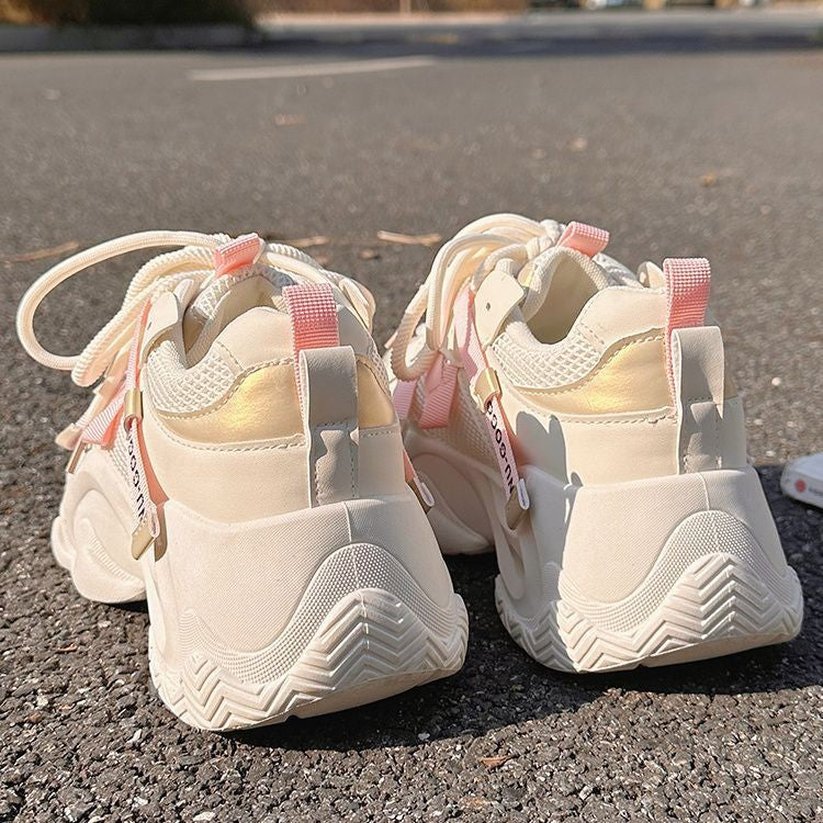 Damen Sportliche Sneakers mit innovativer Schnürung und atmungsaktiver Mesh-Oberfläche R&B