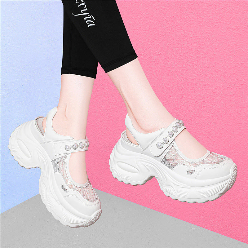 Damen modische Sneaker mit zierlicher Blütenapplikation R&B