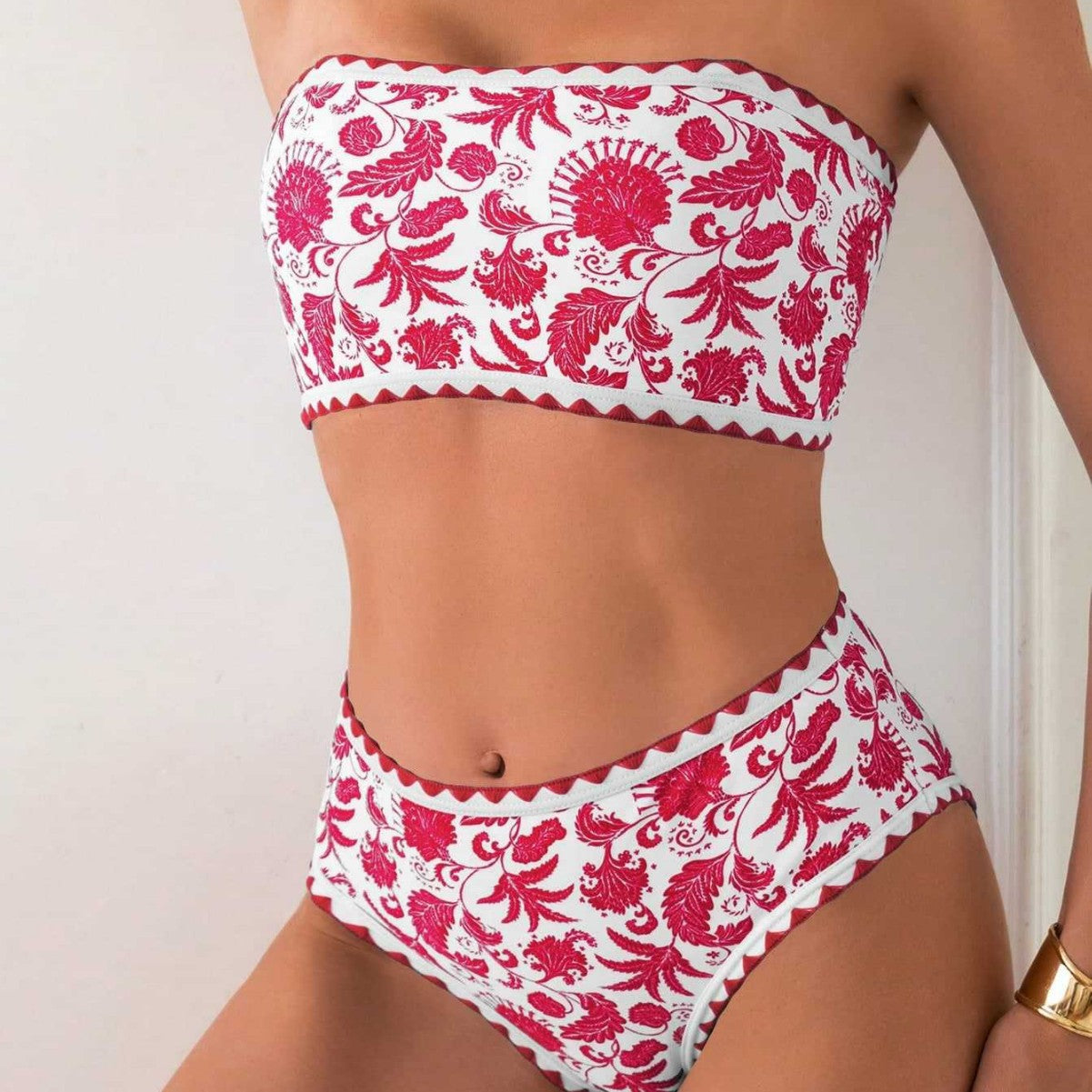 Damen Bandeau-Bikini mit trendigem floralen Design R&B