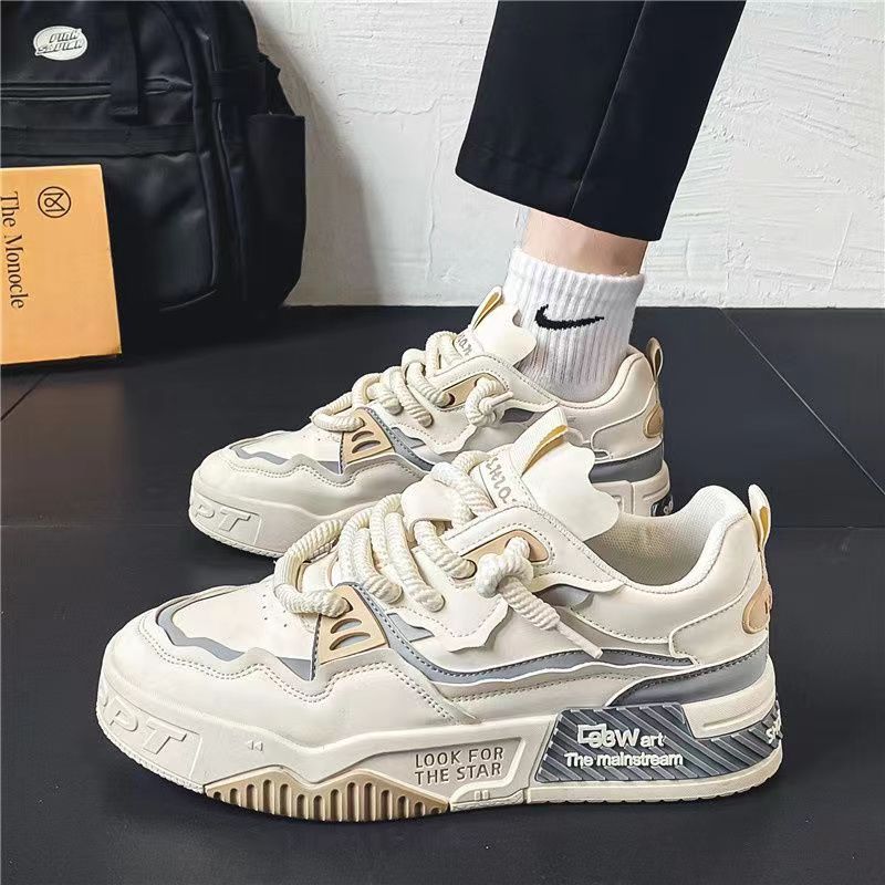 Damen Sneakers im sportlichen und modernen Design R&B