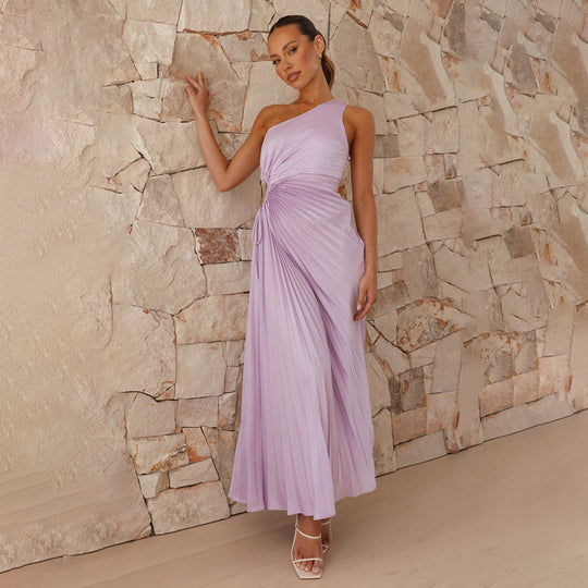 Damen Elegantes Maxikleid mit schrägem Ausschnitt und stilvollen Falten R&B