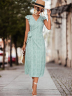 Damen Wickelkleid mit Rüschendetails und seitlichem Bindegürtel R&B