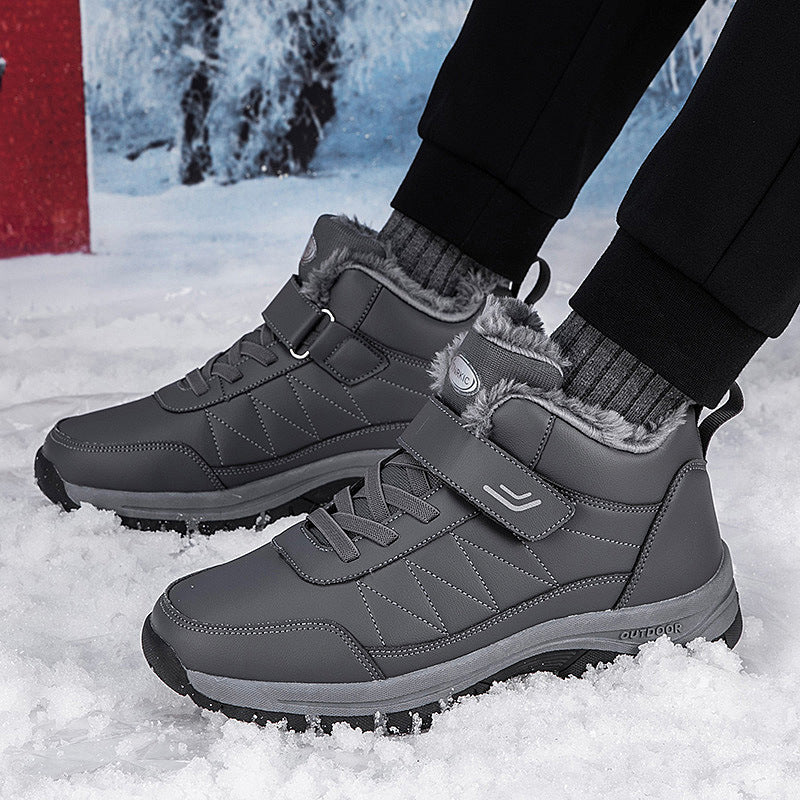 Damen Wintersteiger mit isolierendem Warmfutter und rutschfester Sohle R&B