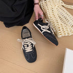 Damen Sneakers im Retro-Design mit atmungsaktivem Obermaterial und robustem Profil R&B
