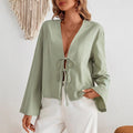 Damen lässige Shirtjacke mit tiefer V-Ausschnitt und Schleifenverschluss R&B