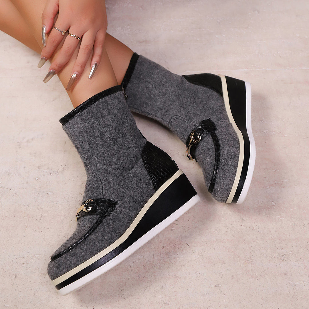 Damen Komfortable Wedge-Stiefeletten aus weichem Wollfilz mit modischem Krokodil-Detail R&B