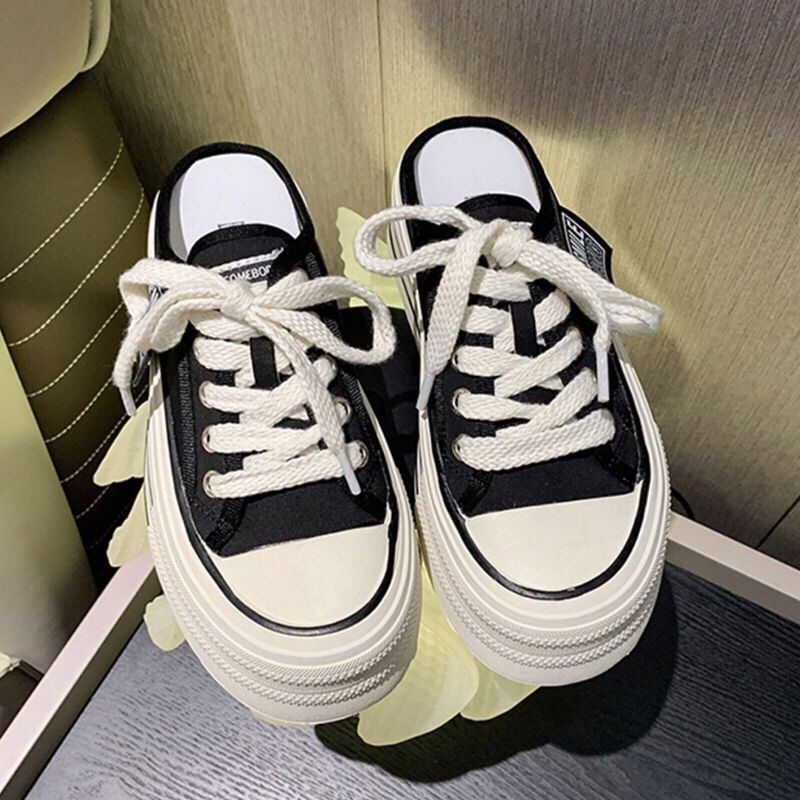 Damen Lässige Canvas-Sneaker mit strapazierfähigem Obermaterial und unverwechselbarem Design R&B