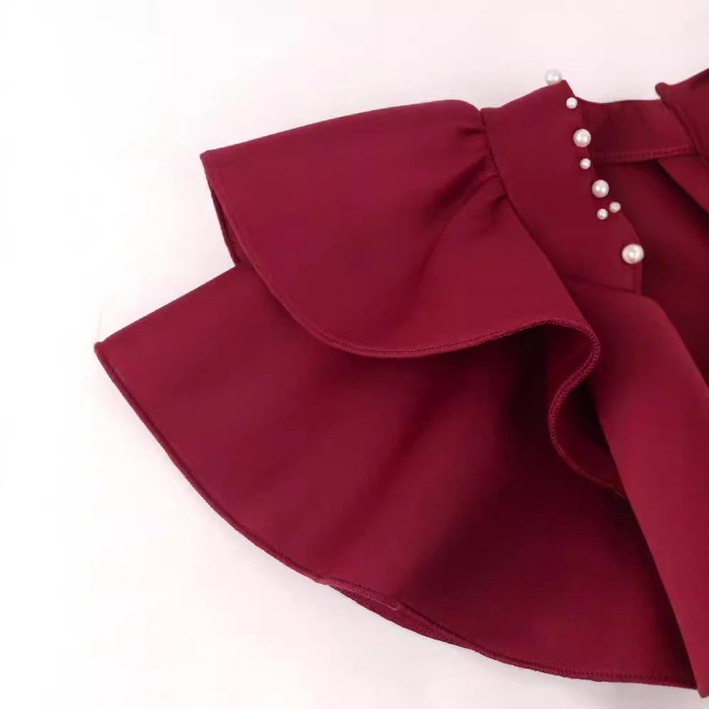 Damen figurbetontes Kleid mit voluminösen Rüschenärmeln und eleganten Strassdetails R&B