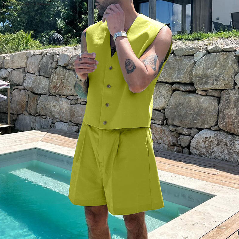 Damen nan elegantes maßgeschneidertes Ensemble mit taillierter Weste und hochtaillierten Shorts R&B
