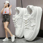 Damen modische Sneakers mit floralen Applikationen und gepolsterter Sohle R&B