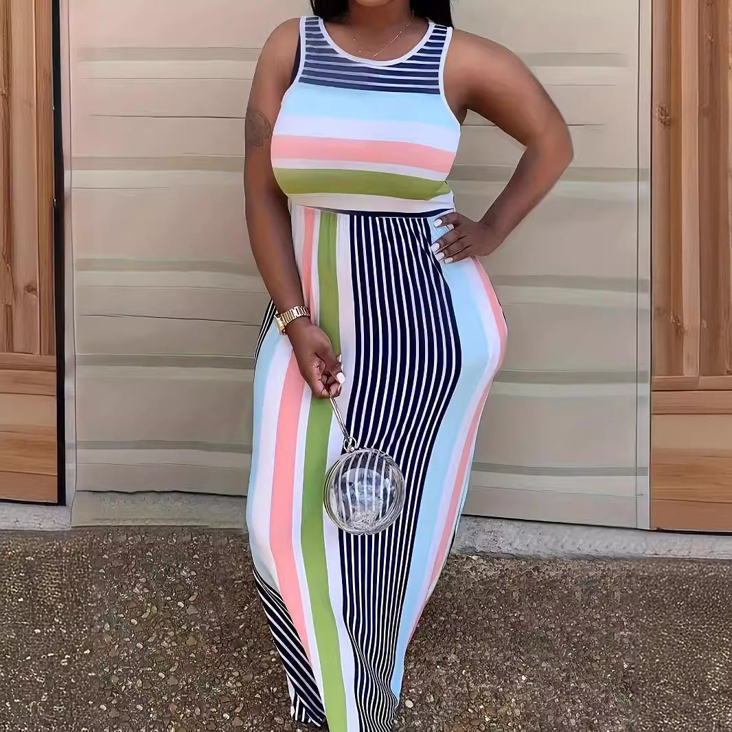 Damen Maxikleid im modernen Streifenlook mit tiefem Rundhalsausschnitt und slim fit Schnitt R&B
