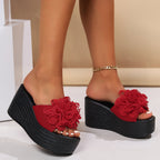 Damen Plattform-Sandalen mit floralen Applikationen und rutschfester Sohle