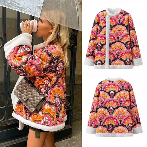 Damen modische Steppjacke mit farbenfrohem Muster und flauschigem Futter R&B