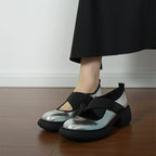 Damen Ballerina mit elastischen Kreuzriemen und modischem Blockabsatz