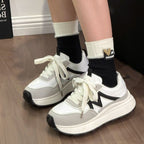 Damen Sportliche Sneaker mit komfortabler Dämpfung und modernem Design R&B