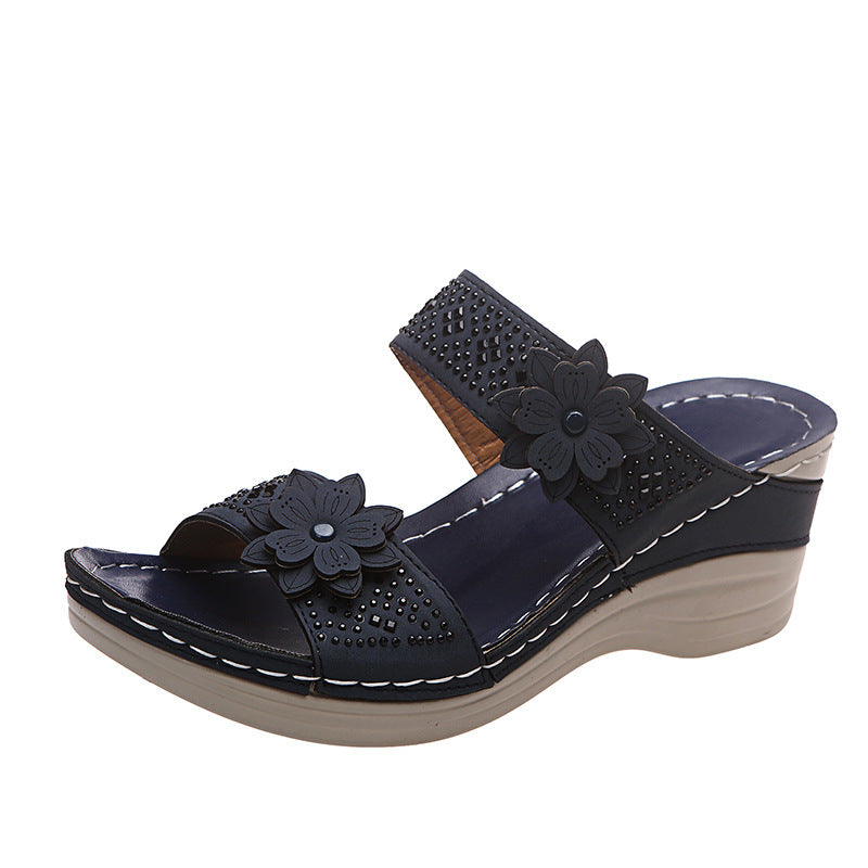 Damen Komfortable und modische Riemensandalen mit floralem Design R&B