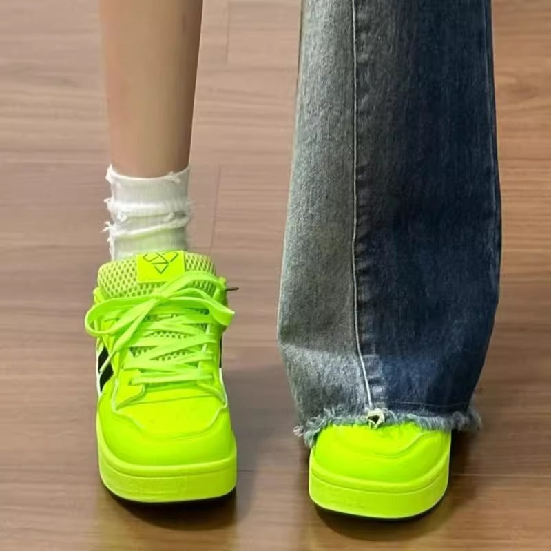 Damen Trendige Sneakers mit reflektierenden Akzenten und dämpfender Sohle