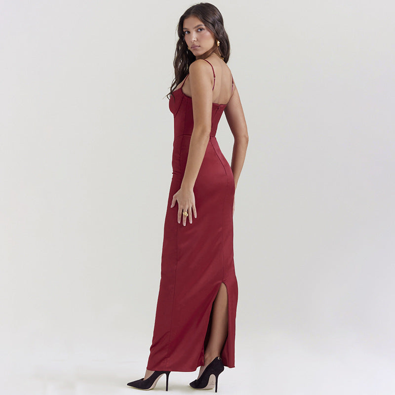 Damen Elegantes Satin Maxikleid mit Spaghettiträgern und figurbetontem Schnitt R&B