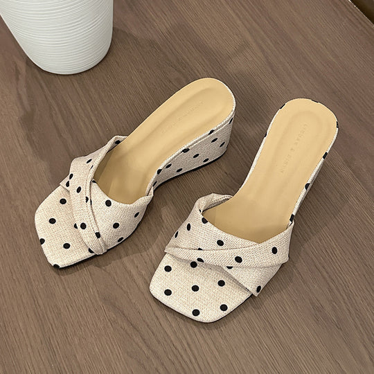 Damen Komfortable Wedge-Pantoletten mit geflochtenem Design R&B