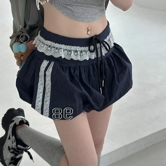 Damen sportliche und modische Shorts mit elegantem Spitzenbund und regulierbarem Taillenband R&B
