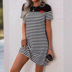 Damen Freizeitkleid mit modischem Streifenmuster und Herzapplikation R&B