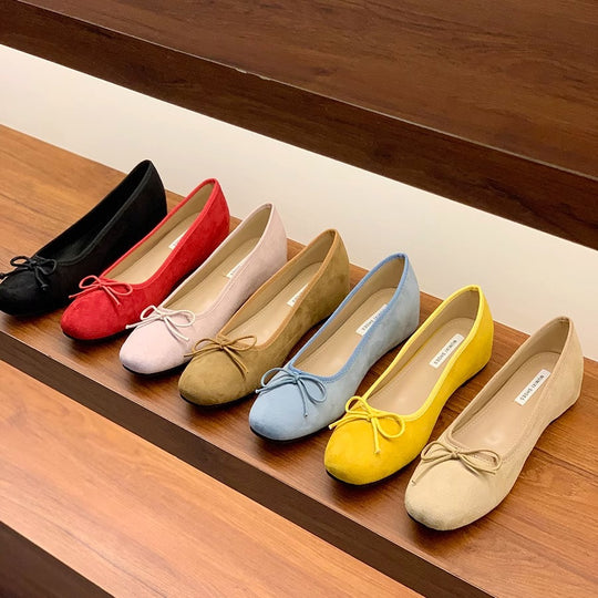Damen Ballerinas aus hochwertigem Wildleder mit verspieltem Schleifen-Detail R&B
