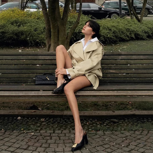 Damen modische Trenchcoat-Jacke mit taillierbarem Gürtel und elegantem Schnitt R&B