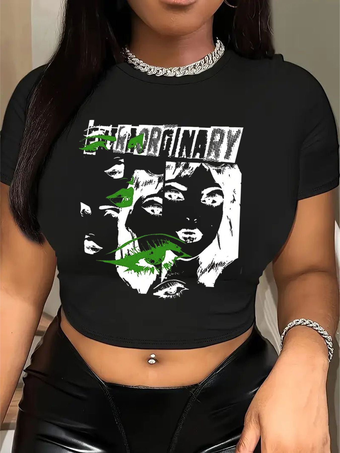 Damen T-Shirt mit verspieltem Katzenmotiv und zarten Flügeln R&B
