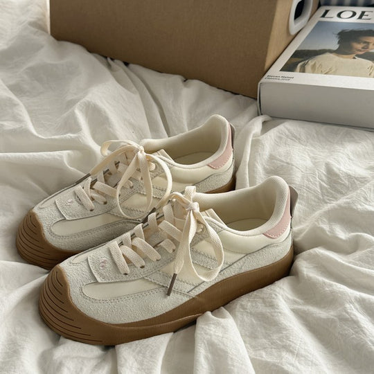 Damen Sportliche Sneaker mit robustem Profil und atmungsaktiver Obermaterial R&B