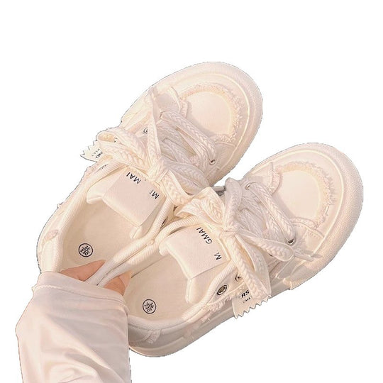 Damen Sportliche Sneakers mit stylischem Schnürsystem und modischen Applikationen R&B