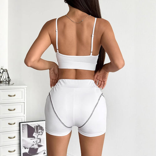 Damen Sportliches Set mit Crop-Top und Shorts R&B