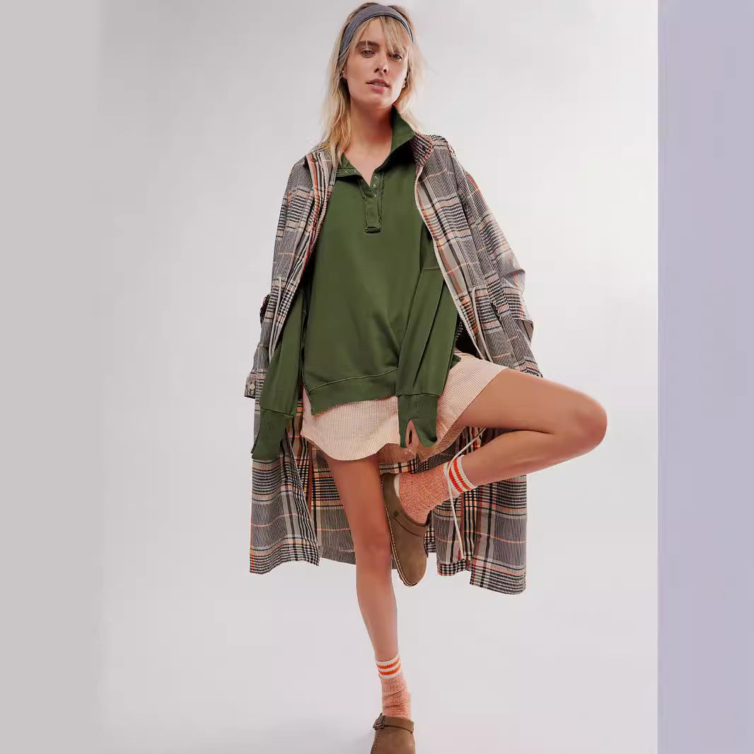 Damen Oversize Pullover mit Kragen und Druckknöpfen