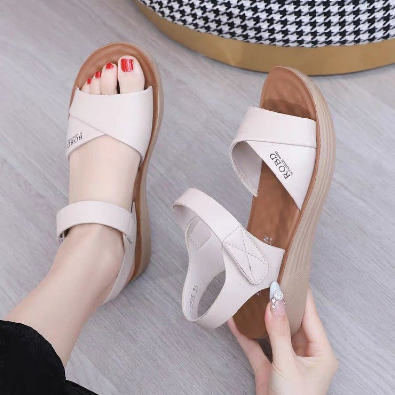 Damen Komfortable Sandalen mit breitem Riemen-Design R&B
