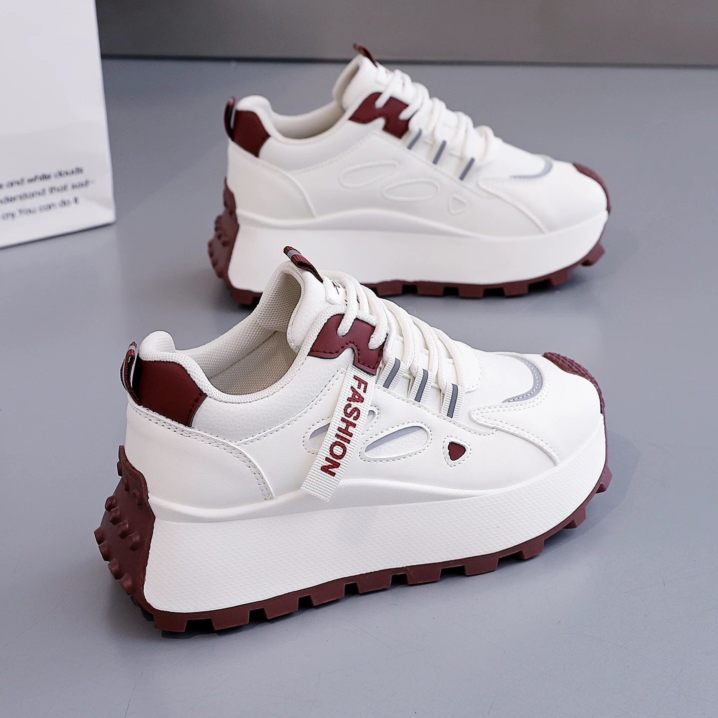 Damen Bequeme Chunky Sneakers mit rutschfester Laufsohle R&B