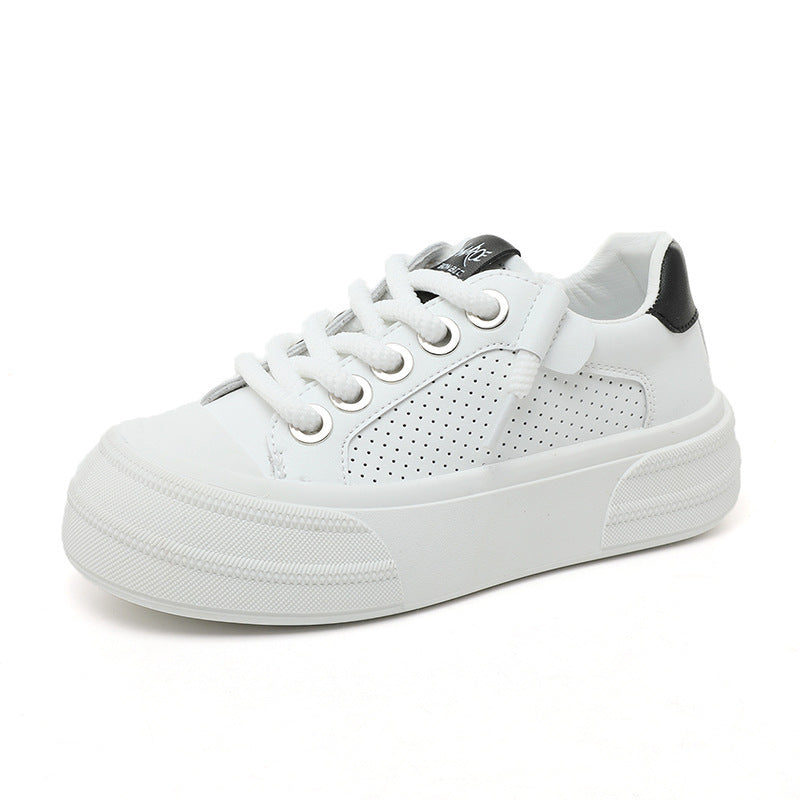 Damen Freizeitsneaker mit perforiertem Obermaterial und modischem Design R&B