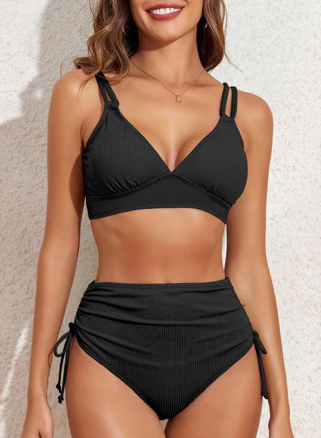 Damen Hochgeschnittener Bikini mit raffinierten Rüschendetails R&B