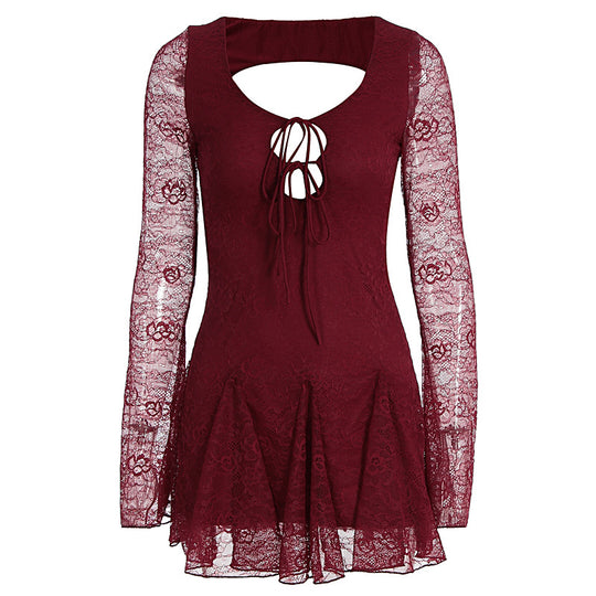 Damen Spitzenkleid mit Cut-Outs und langen Ärmeln R&B