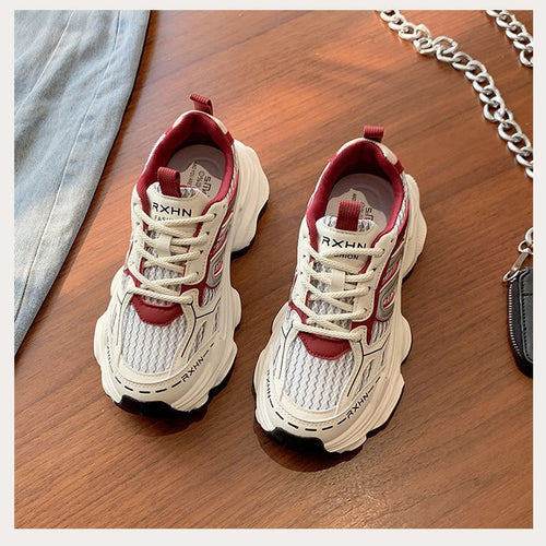 Damen Sportliche Sneakers mit innovativem Dämpfungssystem und trendigem Design R&B