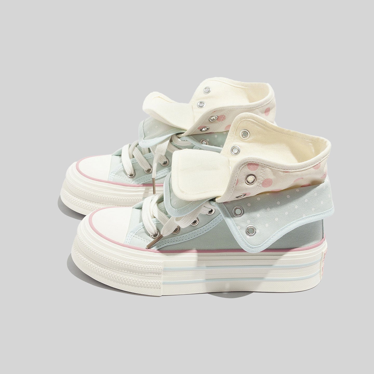 Damen Sneakers mit ausdrucksvoller Klappfunktion und modischem Punktemuster