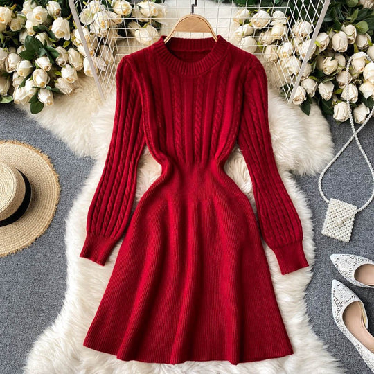 Damen Strickkleid mit strukturiertem Zopfmuster und femininer Silhouette R&B